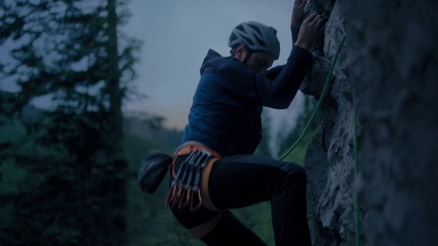 Video Reference: Shorts, Sky, Helmet, Climbing, Plant, Tree, Mountain, Rock climbing, Rock-climbing equipment, Bedrock