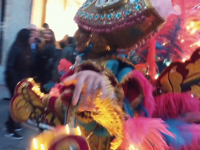 Video Reference: Light, Lighting, Entertainment, Fun, Event, Snapshot, Performing arts, Leisure, Holiday, Crowd