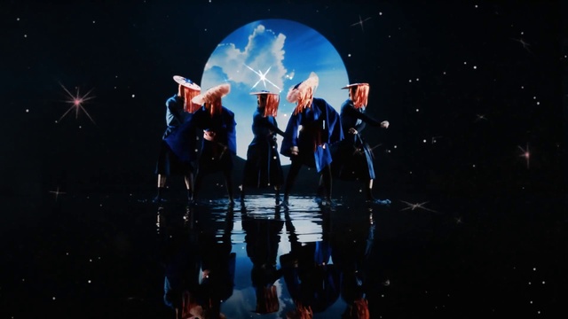 Video Reference: Performing arts, Entertainment, Performance art, Astronomical object, Art, Electric blue, Space, Event, Fun, Stage