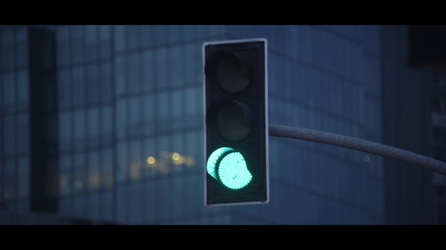 Video Reference: Window, Automotive lighting, Rectangle, Font, Gadget, Gas, Tints and shades, Circle, Electric blue, Display device