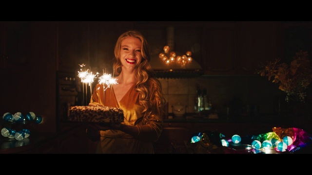 Video Reference: Smile, Candle, Birthday candle, Cake, Flash photography, Cloud, Cake decorating, Cake decorating supply, Fire, Happy