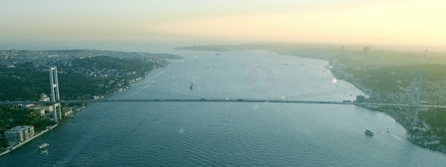 Video Reference: Water, Sky, Water resources, Cloud, Coastal and oceanic landforms, Horizon, Waterway, City, Landscape, Calm