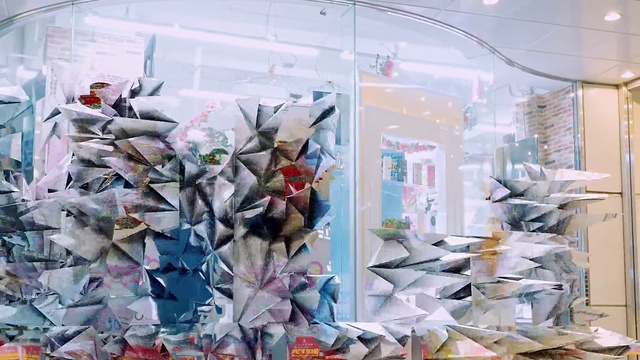 Video Reference: Product, Wheel, Textile, Art, Automotive design, Glass, Event, Space, Feather, Petal