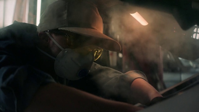 Video Reference: Arm, Automotive lighting, Automotive design, Flash photography, Gesture, Vehicle door, Finger, Eyewear, Thigh, Elbow