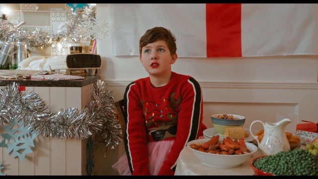 Video Reference: Food, Christmas ornament, T-shirt, Recipe, Event, Table, Sharing, Dish, Cooking, Christmas decoration