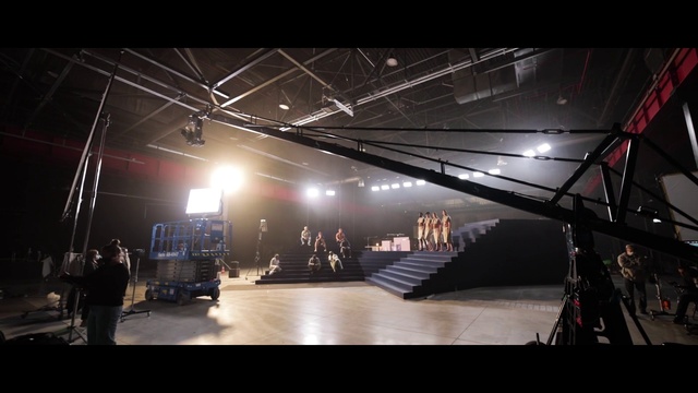 Video Reference: Entertainment, Performing arts, Building, Automotive design, Stage, Musical instrument accessory, Event, Electricity, Art, Music venue