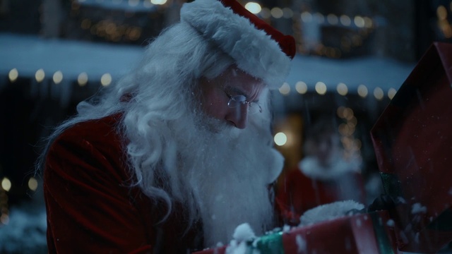 Video Reference: Beard, Santa claus, Facial hair, Entertainment, Event, Fun, Holiday, Christmas, Moustache, Window