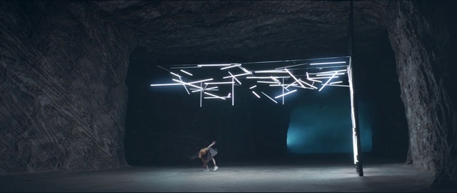 Video Reference: Performing arts, Entertainment, Flash photography, Art, Event, Performance art, Darkness, Electric blue, Font, Stage