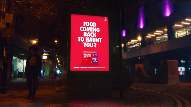 Video Reference: Automotive lighting, Midnight, City, Electronic signage, Font, Darkness, Magenta, Billboard, Display device, Event