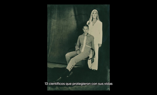 Video Reference: Flash photography, Art, Font, Knee, Darkness, Visual arts, Monochrome photography, Sitting, Monochrome, Illustration