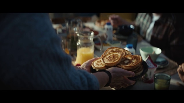 Video Reference: Food, Tableware, Ingredient, Cuisine, Dish, Dessert, Baked goods, Plate, Finger food, Event