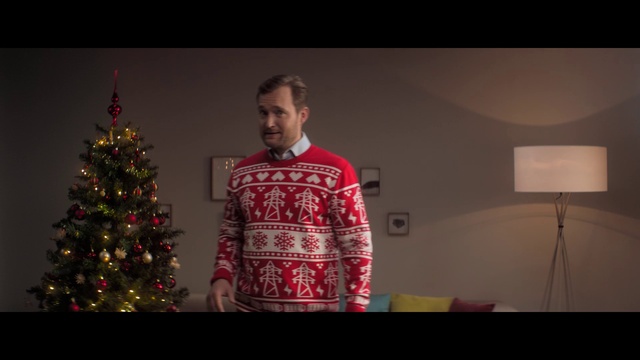 Video Reference: Christmas tree, Sleeve, Lighting, Christmas ornament, Standing, Holiday ornament, Ornament, Event, Christmas decoration, Tree