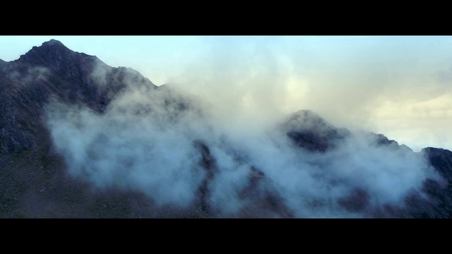 Video Reference: Cloud, Sky, Atmosphere, Mountain, Natural landscape, Cumulus, Fog, Landscape, Geological phenomenon, Slope