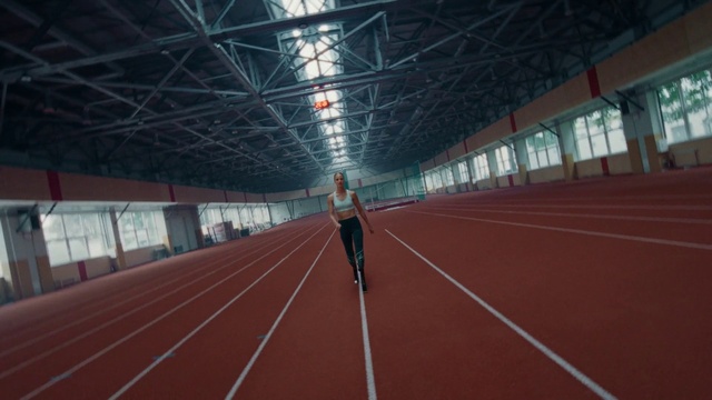 Video Reference: Track and field athletics, Outdoor recreation, Wood, Flooring, Running, Athlete, Athletics, Recreation, Exercise, Sports