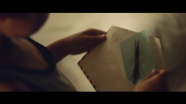 Video Reference: Neck, Gesture, Flash photography, Nail, Art, Tints and shades, Wrist, Wood, Thumb, Human leg