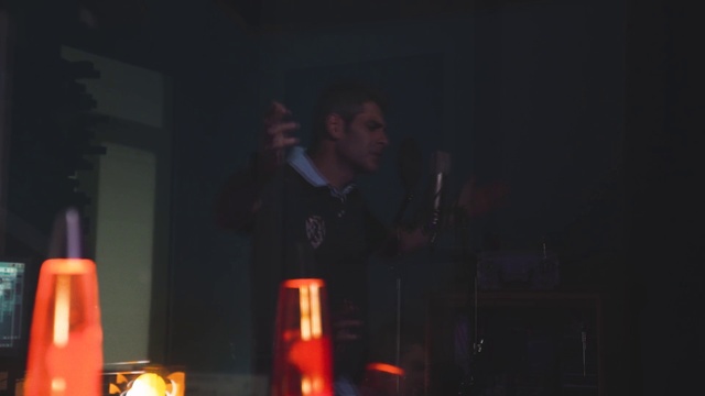 Video Reference: Entertainment, Performing arts, Music, Gas, Event, Midnight, Darkness, Musical instrument accessory, Fun, Musician