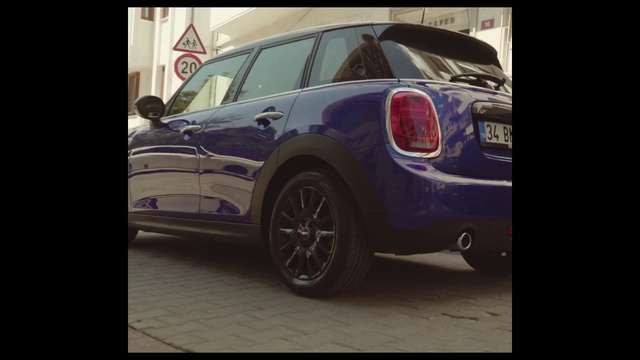 Video Reference: Wheel, Vehicle, Car, Tire, Hood, Automotive tire, Automotive lighting, Window, Mini, Alloy wheel