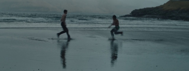 Video Reference: Water, People on beach, Sky, Fluid, Beach, Liquid, Coastal and oceanic landforms, Atmospheric phenomenon, Recreation, Morning