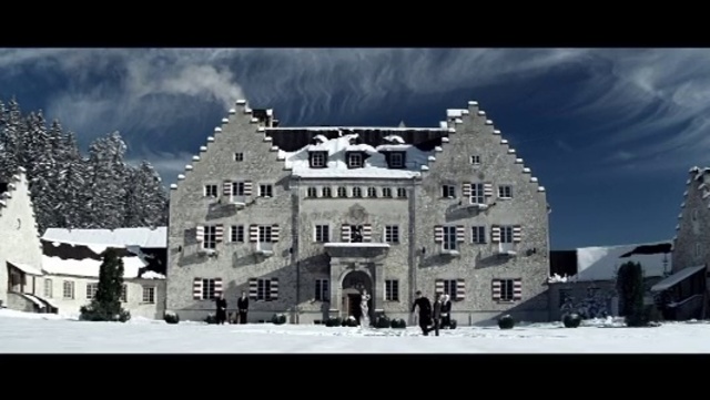 Video Reference: Cloud, Sky, Building, Snow, World, Window, House, Freezing, Landscape, Facade