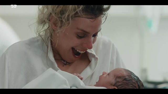 Video Reference: Nose, Cheek, Smile, Eyelash, Human body, Ear, Gesture, Happy, Tooth, Flash photography