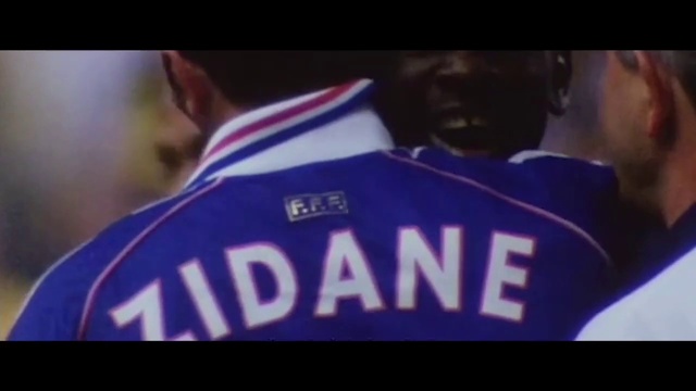 Video Reference: Sports uniform, Sports jersey, Jersey, Sleeve, Sportswear, Font, T-shirt, Player, Electric blue, Uniform