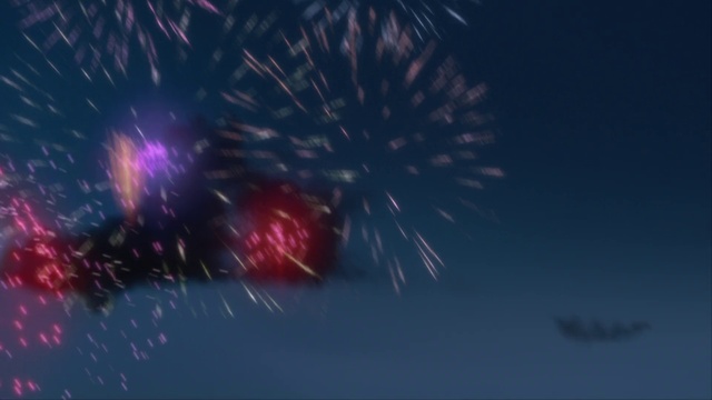 Video Reference: Atmosphere, Fireworks, Sky, Atmospheric phenomenon, Cloud, Horizon, Entertainment, Recreation, Electric blue, Event