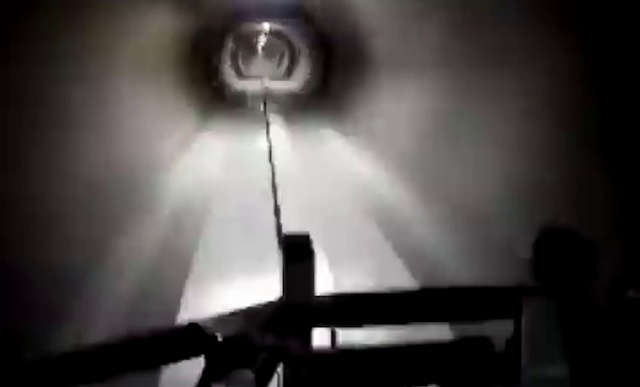 Video Reference: Water, Flash photography, Grey, Audio equipment, Atmospheric phenomenon, Black-and-white, Music, Eyelash, Automotive lighting, Tints and shades