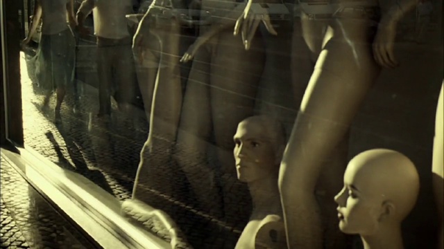 Video Reference: Gesture, Wood, Headgear, Flash photography, Tints and shades, Military person, Military uniform, Darkness, Soldier, Military organization