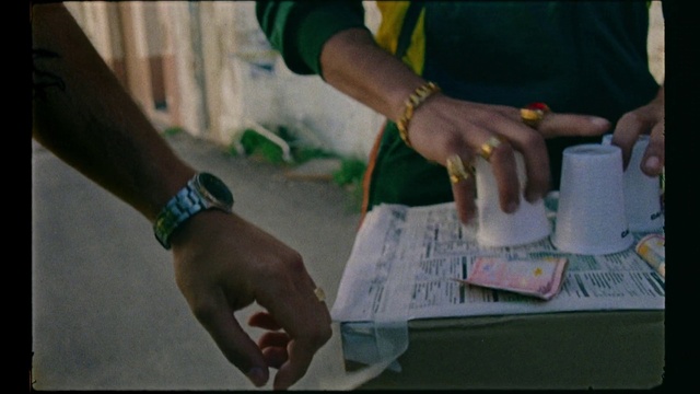 Video Reference: Hand, Watch, Gesture, Finger, Handwriting, Nail, Tableware, Thumb, Wrist, Font