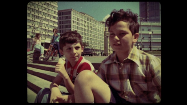 Video Reference: Photograph, Building, Flash photography, Gesture, Happy, Cool, Tints and shades, Eyewear, Fun, Snapshot