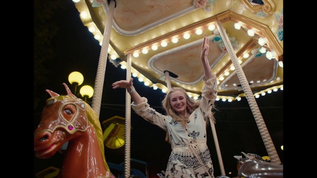 Video Reference: Smile, Photograph, White, Horse, Black, Carousel, Temple, Yellow, Fun, Happy
