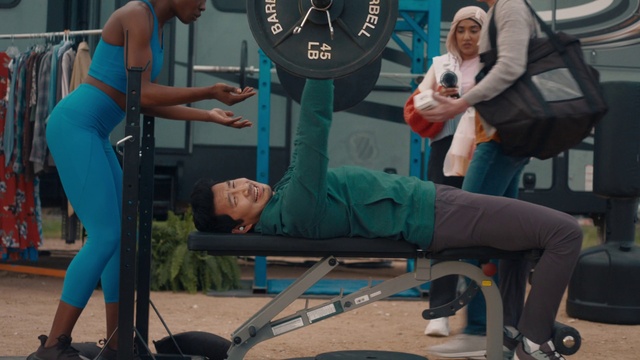 Video Reference: Joint, Arm, Muscle, Thigh, Knee, Barbell, Weight training, Sportswear, Bodybuilding, Exercise