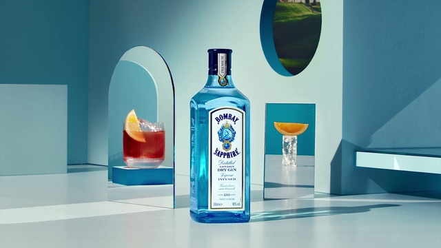 Video Reference: Bottle, Liquid, Drinkware, Product, Azure, Blue, Solution, Fluid, Glass bottle, Plastic bottle