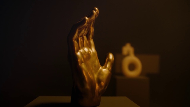 Video Reference: Sculpture, Statue, Gesture, Art, Wood, Artifact, Toy, Monument, Classical sculpture, Ceramic