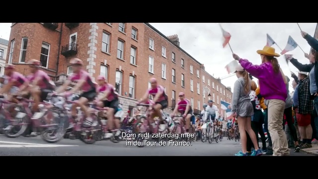 Video Reference: Footwear, Bicycle, Wheel, Tire, Bicycles--Equipment and supplies, Bicycle wheel, Bicycle frame, Bicycle handlebar, Bicycle clothing, Outdoor recreation