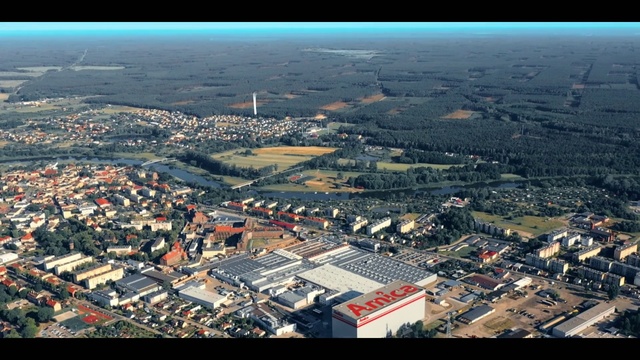Video Reference: Atmosphere, Sky, Nature, World, Air travel, Urban design, Horizon, Landscape, Cityscape, Building