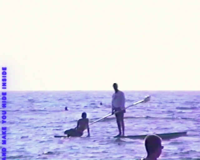 Video Reference: Water, Sky, Paddle, Sports equipment, Boats and boating--Equipment and supplies, Vehicle, Boat, Oar, Lake, Wind wave