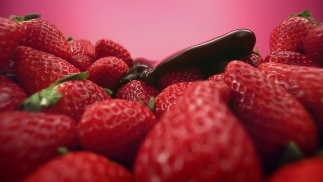 Video Reference: Food, Plant, Fruit, Seedless fruit, Strawberry, Natural foods, Ingredient, Berry, Staple food, Strawberries