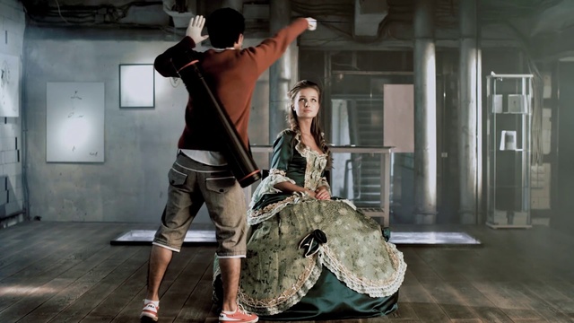 Video Reference: Footwear, Joint, Shoe, Leg, Flash photography, Luggage and bags, Street fashion, Bag, Fashion design, Shorts