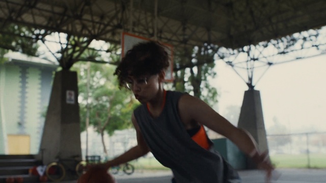 Video Reference: Leisure, Happy, Elbow, Tree, Vest, Recreation, Travel, Wood, Fun, Sitting