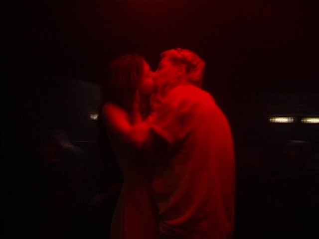 Video Reference: Flash photography, Gesture, Entertainment, Performing arts, Fun, Event, Magenta, Darkness, Romance, Music venue