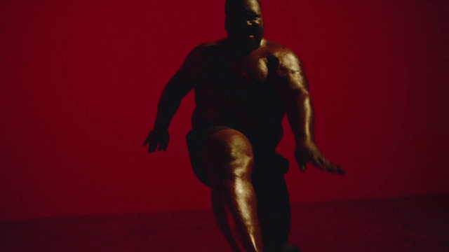 Video Reference: Shoulder, Human body, Sculpture, Knee, Art, Statue, Chest, Thigh, Trunk, Elbow