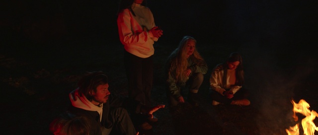 Video Reference: Performing arts, Entertainment, Performance art, Hat, Event, Music, Stage, Darkness, Fun, Drama