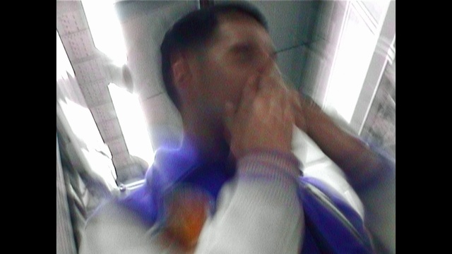 Video Reference: Eyebrow, Human body, Jaw, Gesture, Eyelash, Chest, Elbow, Trunk, Abdomen, Thumb