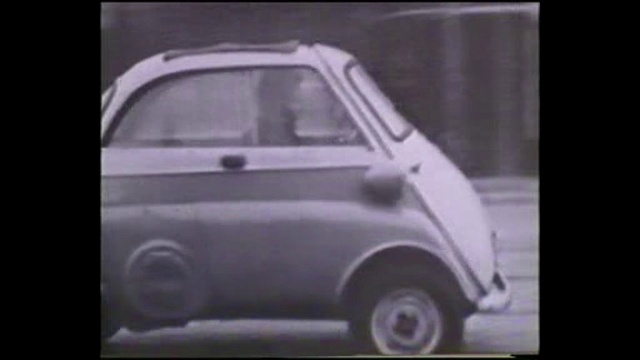 Video Reference: Tire, Wheel, Vehicle, Hood, Automotive tire, Door, Motor vehicle, Car, Automotive mirror, Fixture