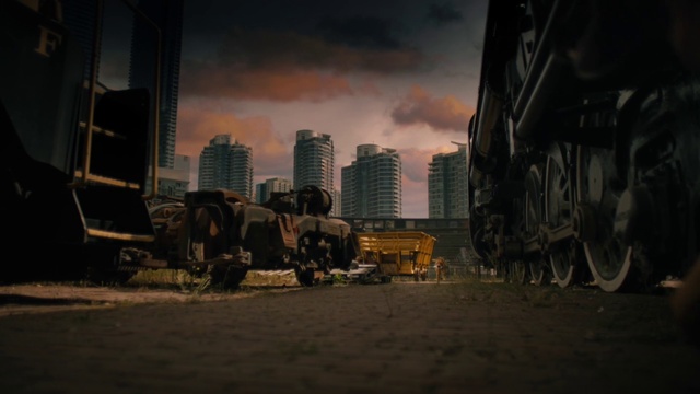 Video Reference: Cloud, Atmosphere, Wheel, Automotive tire, Building, Sky, Tire, Shooter game, Vehicle, Mode of transport