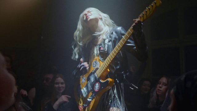 Video Reference: Musical instrument, Musician, Guitar, String instrument, Concert, Guitar accessory, String instrument accessory, Musical instrument accessory, Entertainment, Music artist