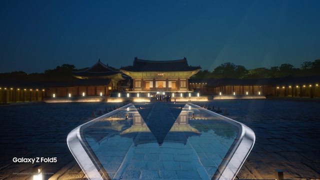 Video Reference: Water, Sky, Building, Leisure, Tree, Horizon, City, Waterway, Roof, Resort town