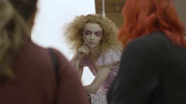 Video Reference: Lip, Eyelash, Wig, Gesture, Ringlet, Fashion design, Entertainment, Long hair, Performing arts, Fun