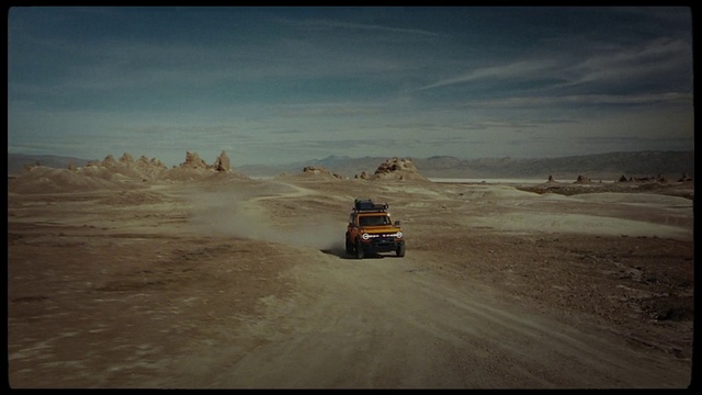 Video Reference: Tire, Wheel, Sky, Cloud, Land vehicle, Car, Vehicle, Automotive tire, Ecoregion, Natural environment